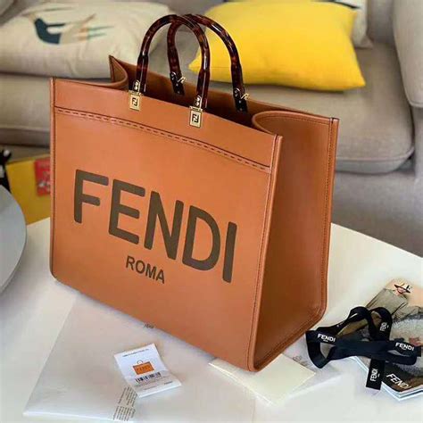 valor da bolsa fendi roma original|FENDI .